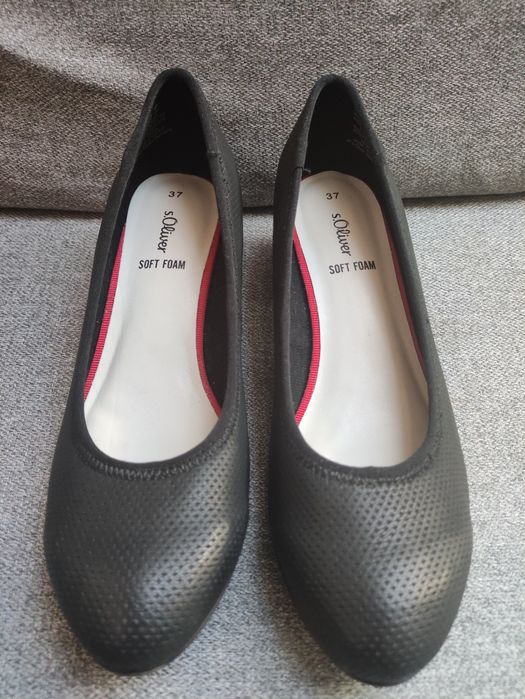 Czółenka damskie czarne s.Oliver  wkładka 24cm