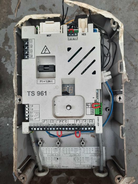 Sterowanie bramy HORMANN A420R, GFA TS971 - nowe i urzyw. oraz GFA961