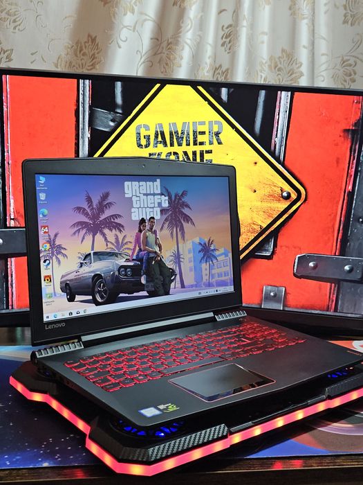 Ігровий ноутбук Lenovo Legion Y520 / GTX 1050 4GB  /  i5 + SSD