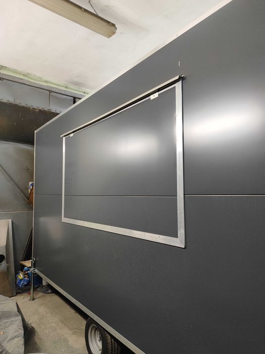 Przyczepa gastronomiczna pod klienta 2026, gotowy biznes, food truck