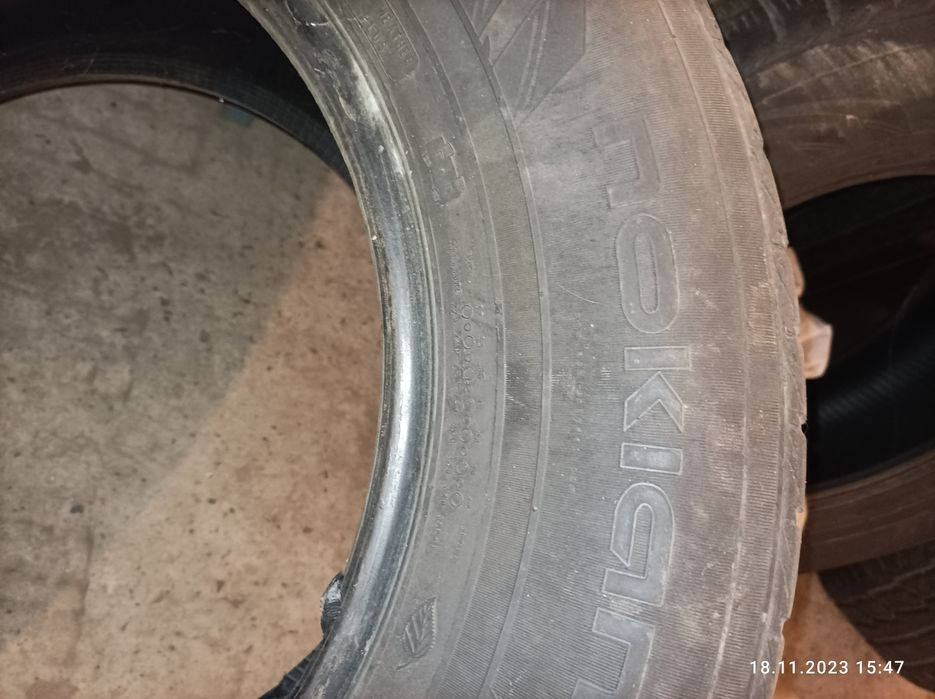 Шини автомобільні