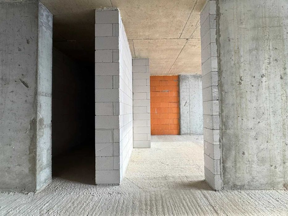 1-кім з крутим плануванням біля озера