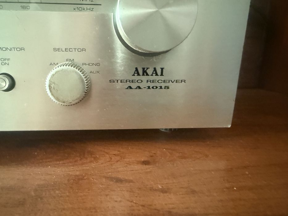 Amplituner Akai AA-1015 oryginał sprawny