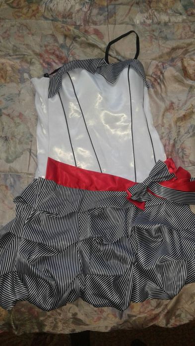 Плаття святкові майже нові(ціна за 1)