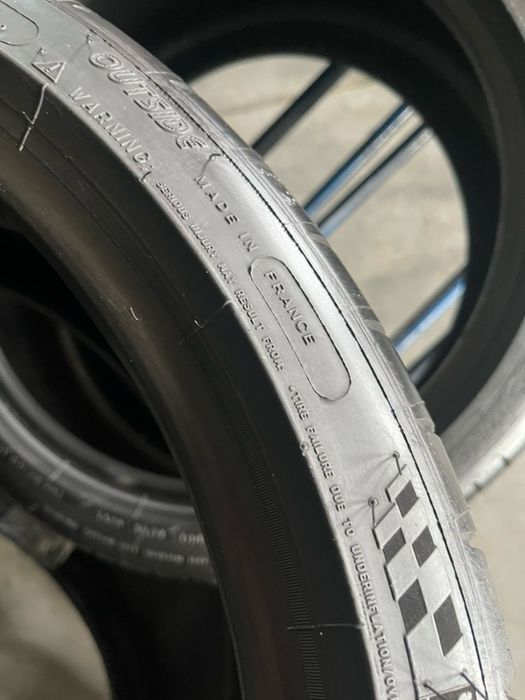 265/35/19+245/35/19 R19 Michelin Pilot Sport CUP2 * 4шт нові