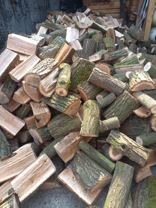 Drewno kominkowe I opałowe.  Od 3 mp transport gratis.