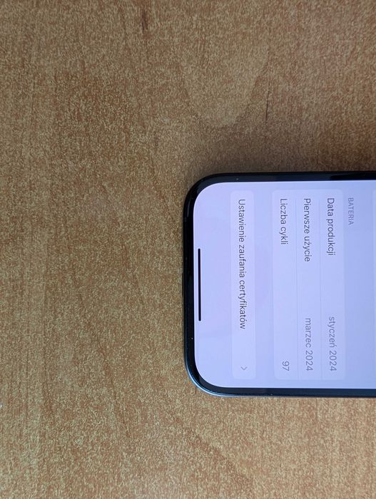 iPhone 15 128GB