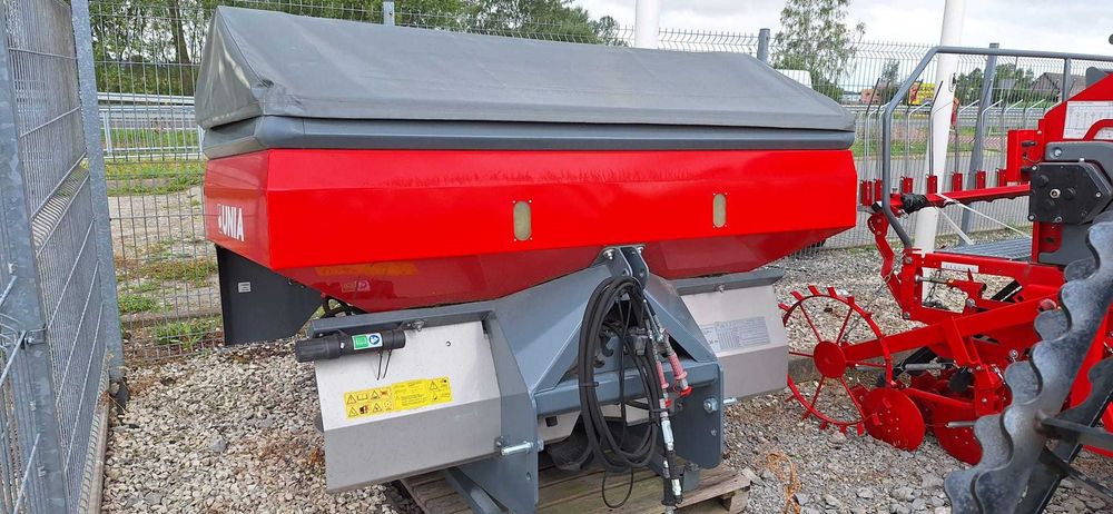 Rozsiewacz nawozów Unia MXL 1200