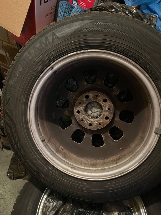 Колеса до БМВ з титанами зима