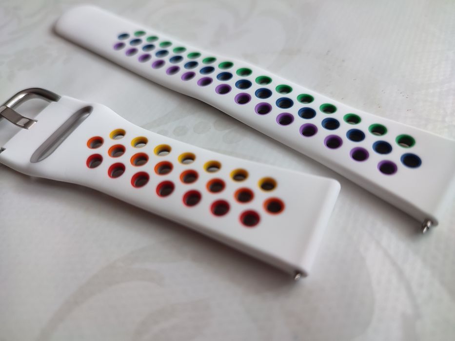 Śliczny pasek wymienny do zegarka sportowego 20mm - biały