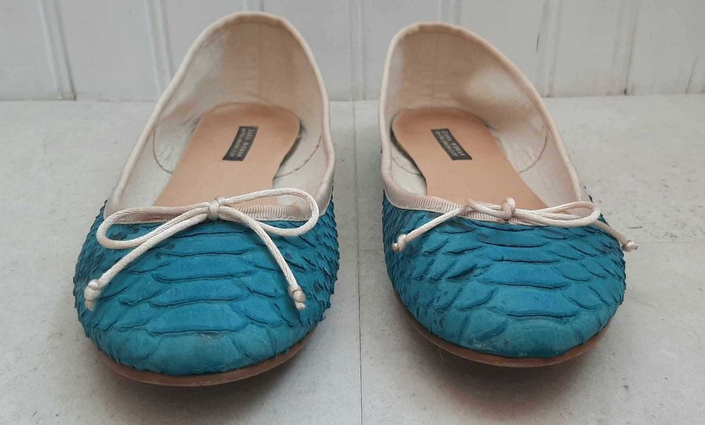 Sabrinas, sapatos rasos turquesa em pele, Zara