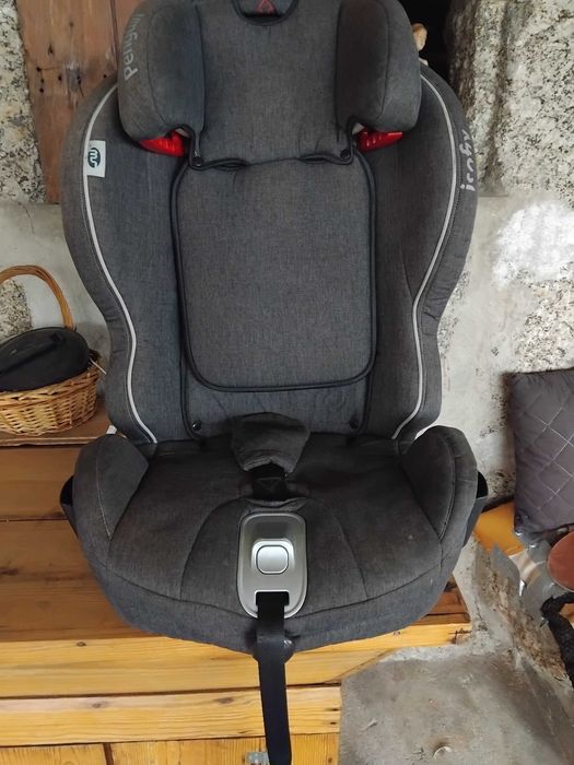 Cadeira auto em bom estado