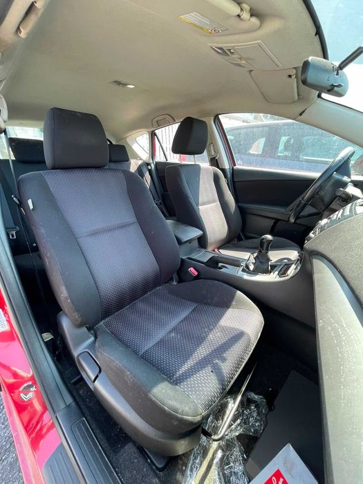 Mazda 3 para peças