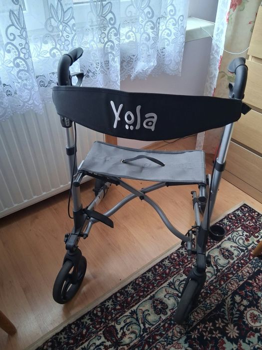 Chodzik balkonik dla seniora Yola