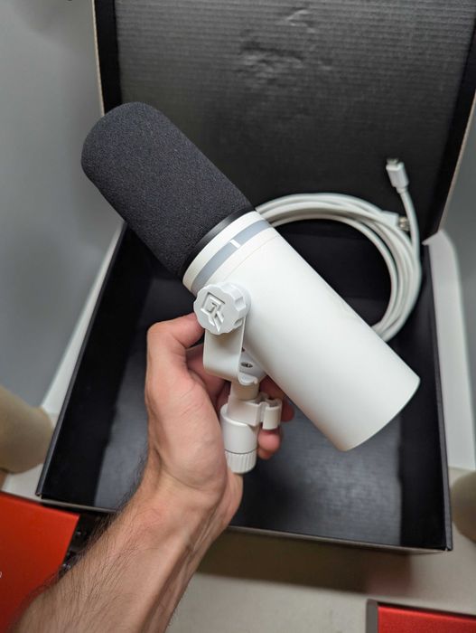 Мікрофон Beacn Mic (White) вживаний гарний стан