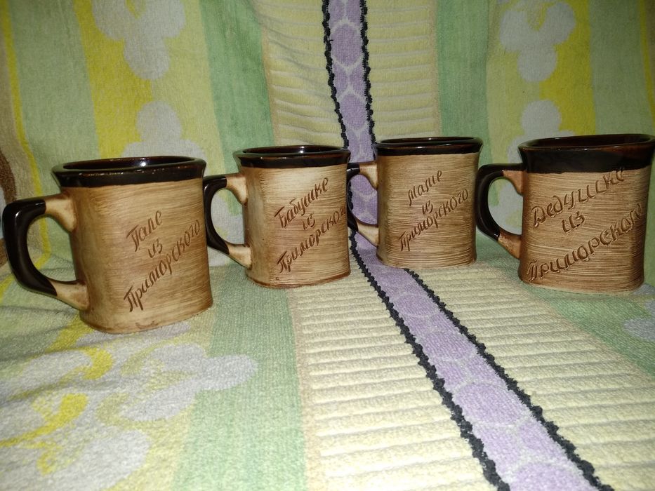 Казанок чугунок кувшин сахарница чайник чашка