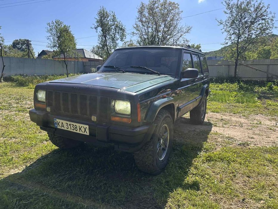 Jeep Cherokee 2.5 дізель 1999 рік