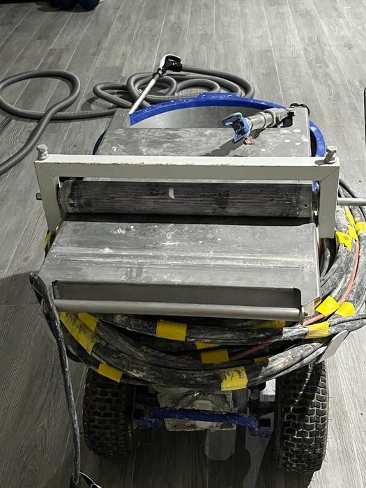 Máquina a venda em muito bom estado