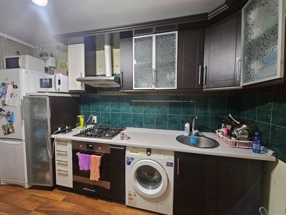 1к кв на Вишеньці. Вільна