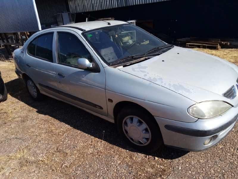 Capô Renault Megane I Classic La0