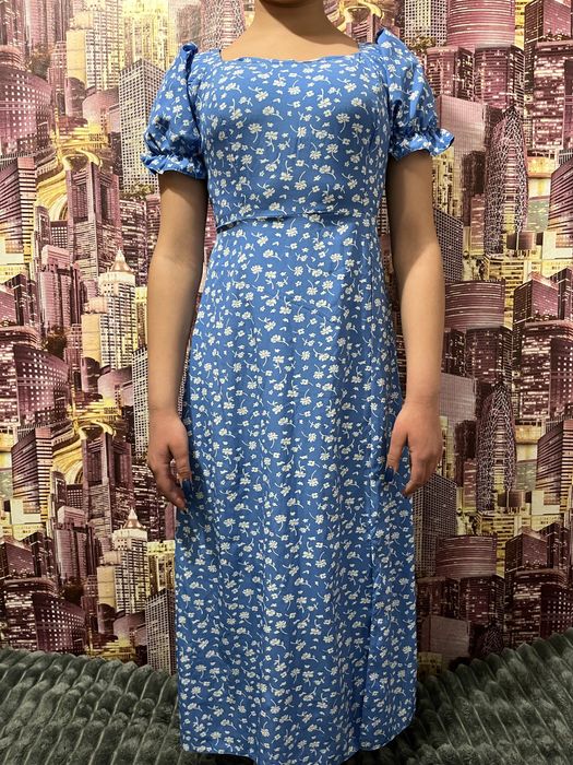 Сукня в чудовому стані, розмір 46.