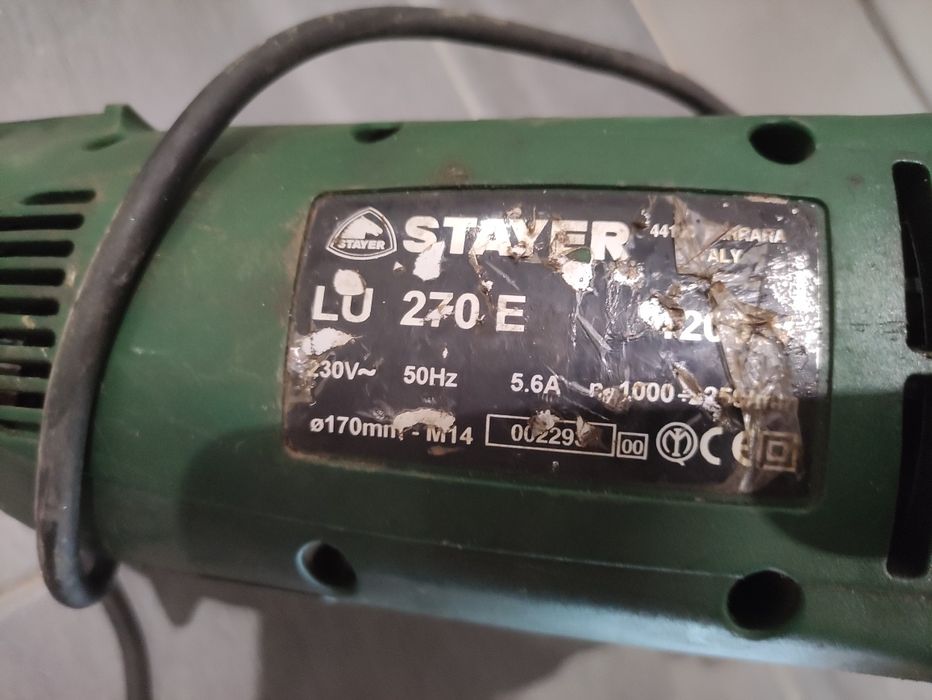 Polidora Stayer Lu 270e Profissional 2000w