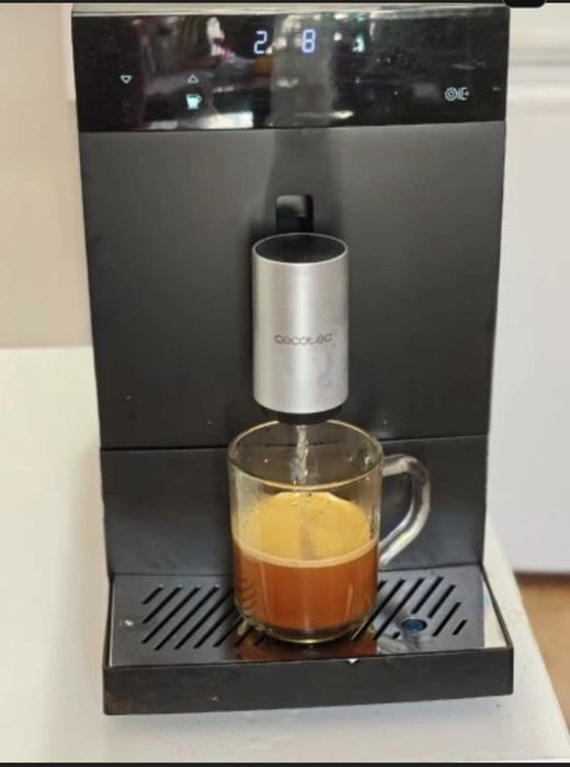 Cecotec Cremmaet Compact