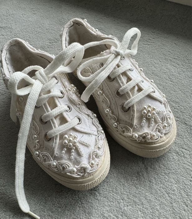 Sapatilhas brancas