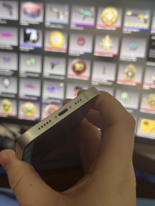 Iphone 13/128 white neverlock