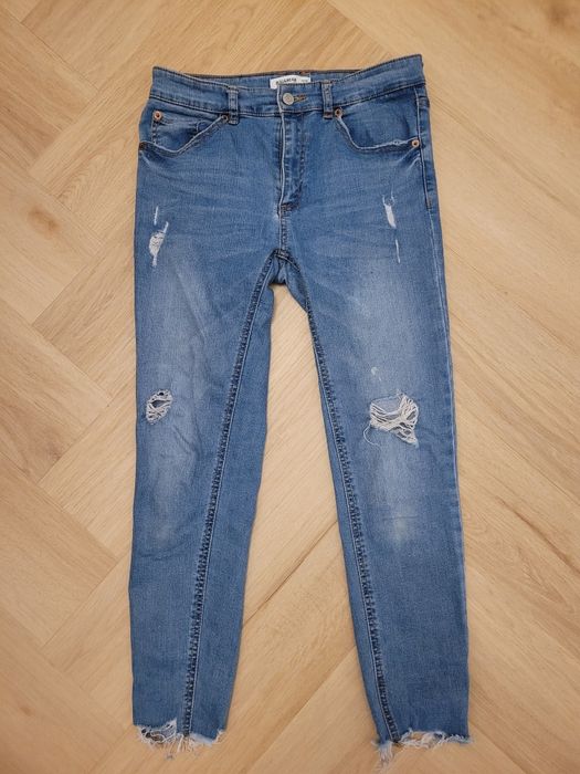 Spodnie pull and bear