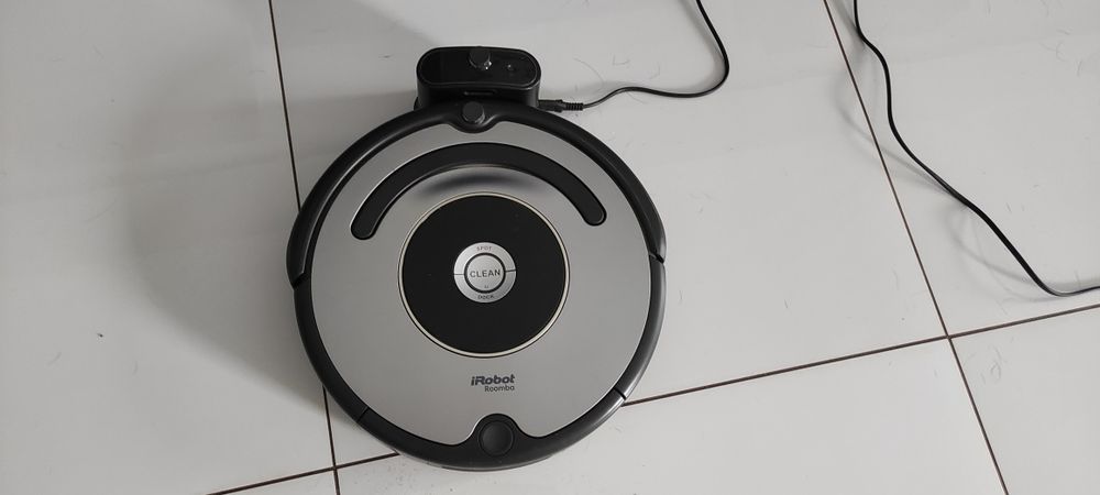 iRobot Roomba 616