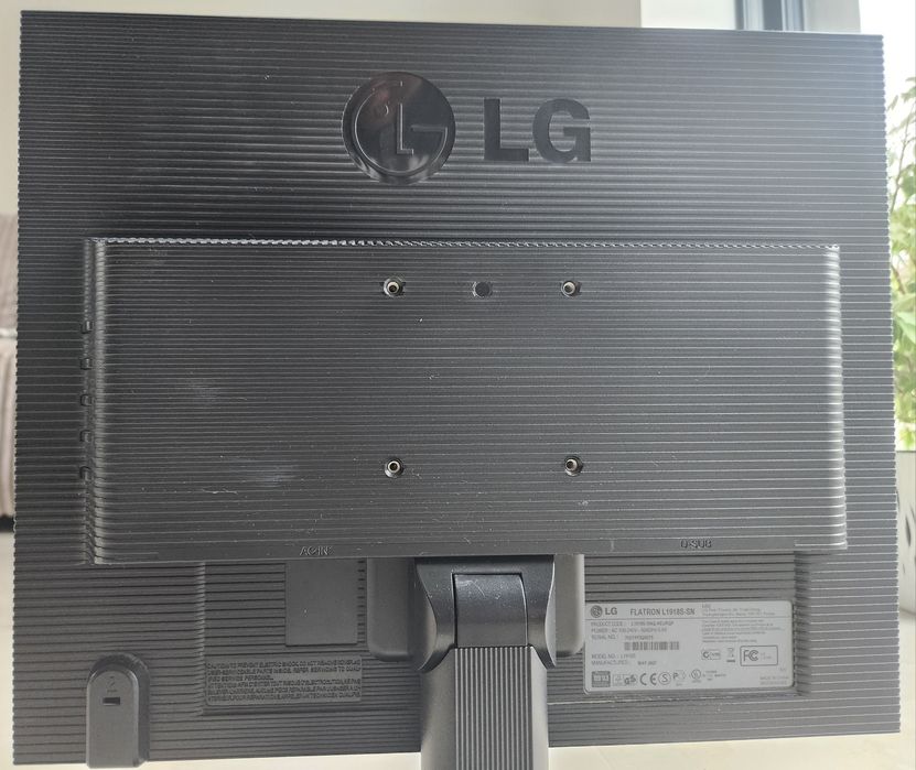 Monitor LG Flatron L1918S 19 cali