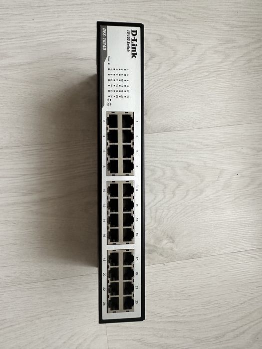 Комутатор локальної мережі (Switch) D-Link DES-1024D