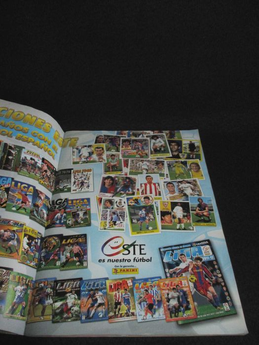 Caderneta Oficial de Cromos Liga BBVA 2011–2012 Panini Este