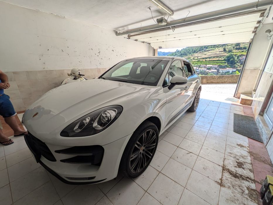 Porsche Macan Turbo