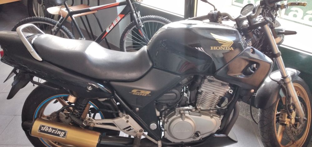 Honda CB 500c.c. Ano de 2000 / Scooter X7 Evo 300c,c Branca Gondomar Porto