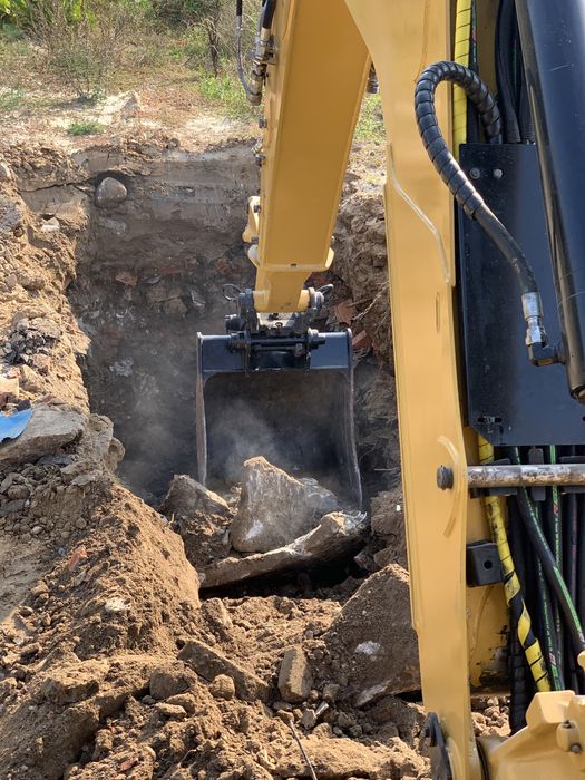 Usługi koparką, ładowarką, wywóz ziemi, utwardzanie dróg, wykopy