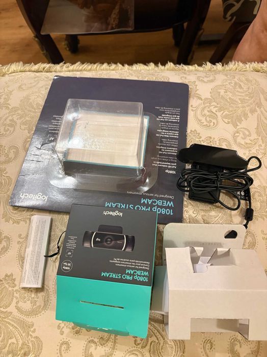Продам Новую Видеокамеру Logitech 1080p PRO Stream Webcam