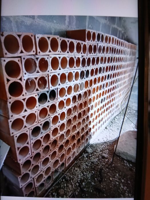 Garrafeira em tijolo