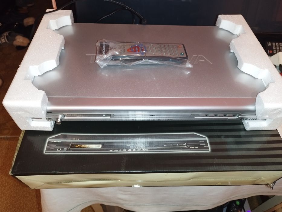 Продам DVD player не дорого пешить домовимся за ціну