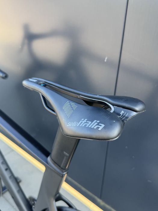 Canyon Aeroad CFR Sram Red Axs Quark
