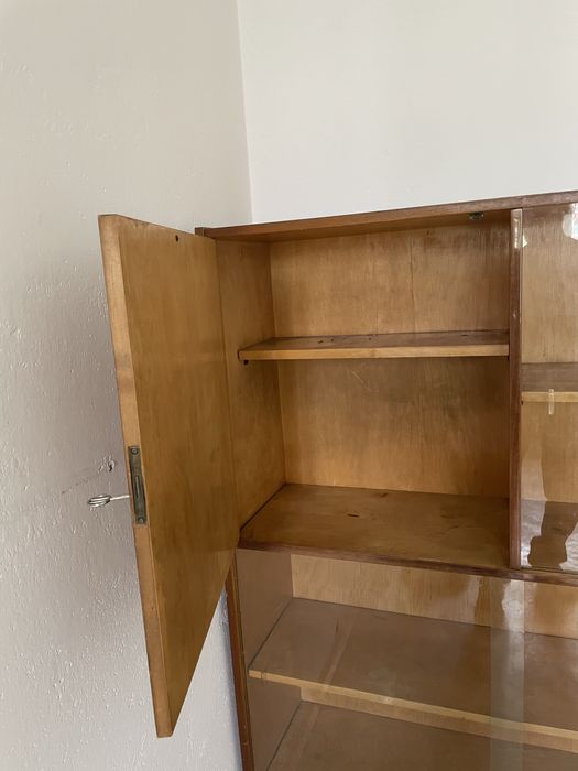 Biblioteczka z lat 70 prl