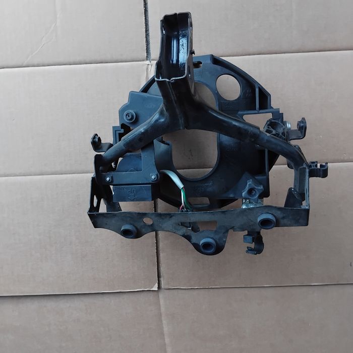 Stelaż lampy przedniej Honda Transalp XL700