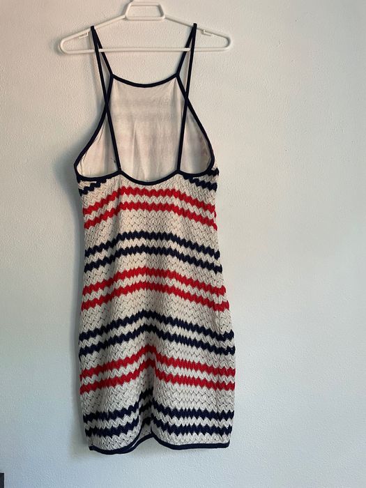 Vestido de alças