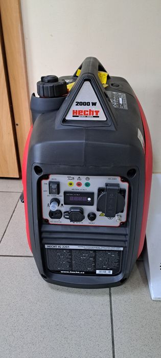 Інверторний генератор  HETCHT IG 2201 новий на гарантії.