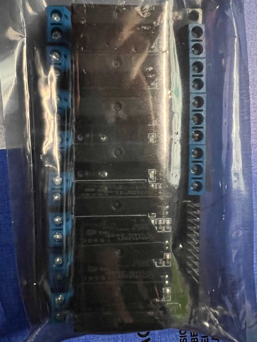 Moduł Przekaźników SSR 8 Kanałów 5V 2A Low trig do Arduino