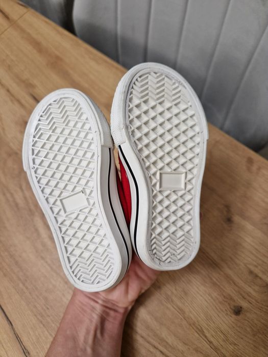 Nowe 12 cm tenisowki trampki 20