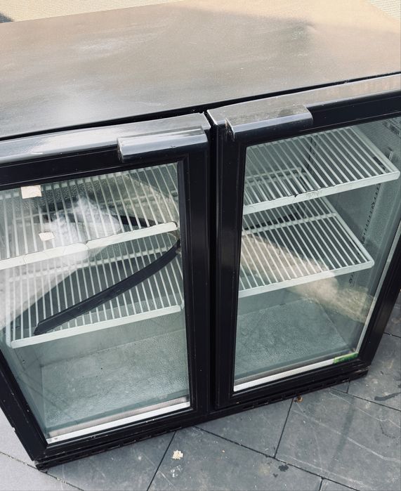 Witryna chlodnicza podblatowa