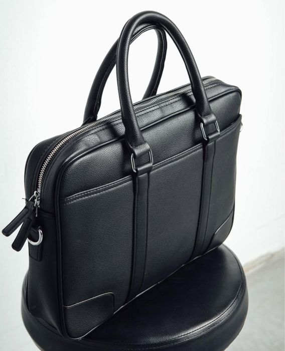 Якісна чоловіча шкіряна сумка- портфель, для ноутбука чи документів