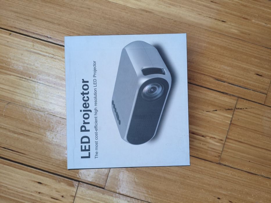 Проектор LED Projector